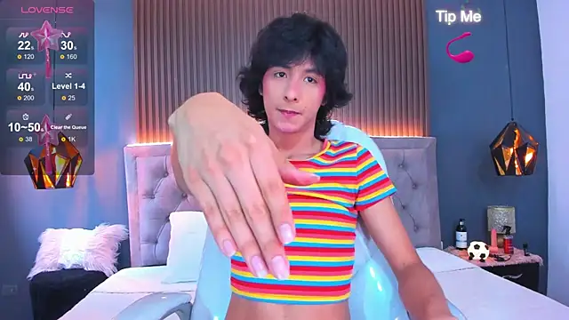 Snapshot of finn-04 chatting on July 20, 2026, 1:57 pm finn-04 online show from July 20, 2026, 1:57 pm
