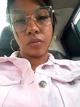 Snapshot of sophiagomezx chatting on July 16, 2026, 6:49 pm sophiagomezx online show from July 16, 2026, 6:49 pm