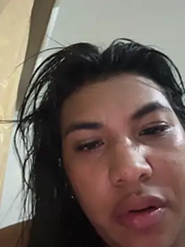 Snapshot of sophiagomezx chatting on June 24, 2026, 6:01 am sophiagomezx online show from June 24, 2026, 6:01 am