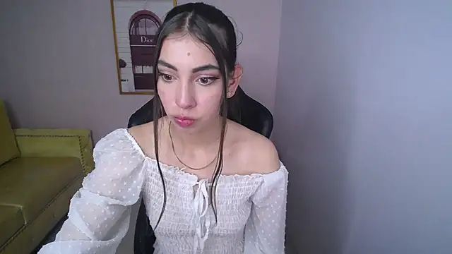 KiaraStar ch online show from July 13, 2026, 8:19 pm