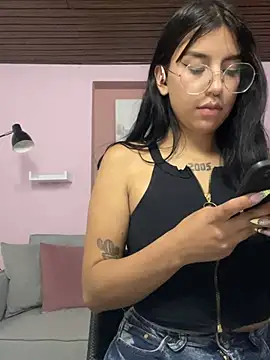 GabyLopez Pink online show from July 28, 2026, 3:58 am