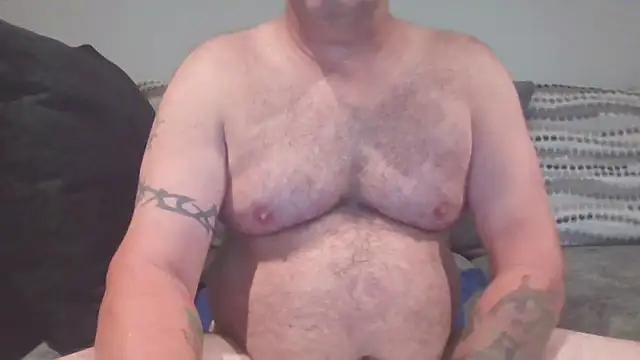 Snapshot of Italian7869 chatting on July 19, 2026, 9:33 pm Italian7869 online show from July 19, 2026, 9:33 pm
