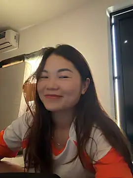 jade-520 online show from June 26, 2026, 9:48 am
