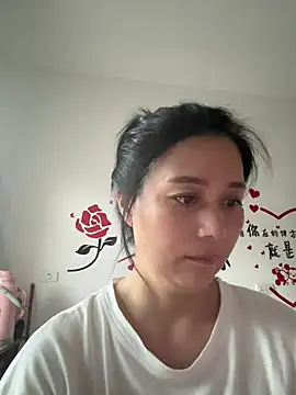 Snapshot of suyabb chatting on June 22, 2026, 10:51 pm suyabb online show from June 22, 2026, 10:51 pm
