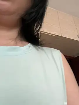 Snapshot of suyabb chatting on July 19, 2026, 10:28 pm suyabb online show from July 19, 2026, 10:28 pm