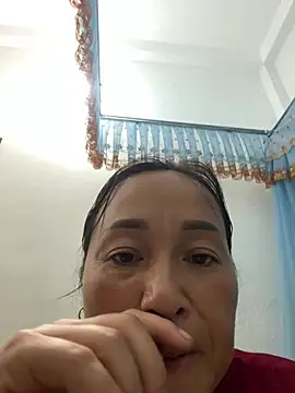 Snapshot of Loly_hana chatting on June 30, 2026, 12:10 am Loly hana online show from June 30, 2026, 12:10 am