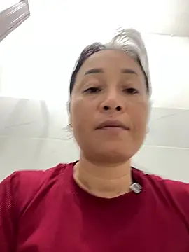 Snapshot of Loly_hana chatting on July 6, 2026, 9:39 pm Loly hana online show from July 6, 2026, 9:39 pm