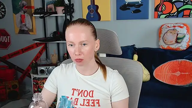 BellaRosewood online show from August 7, 2026, 5:24 am