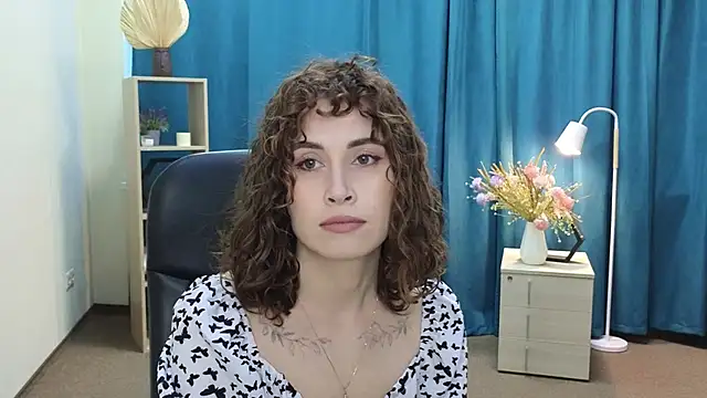 AudriaTagala online show from June 19, 2026, 2:28 am