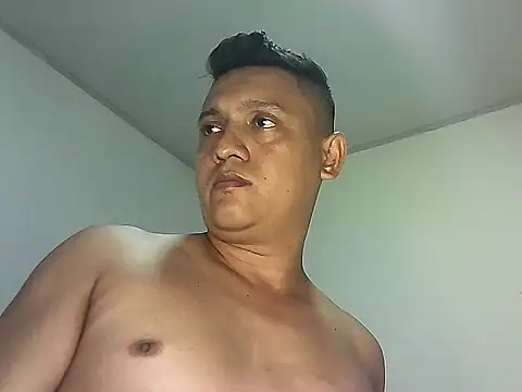 chriss pacheco online show from June 18, 2026, 6:34 am