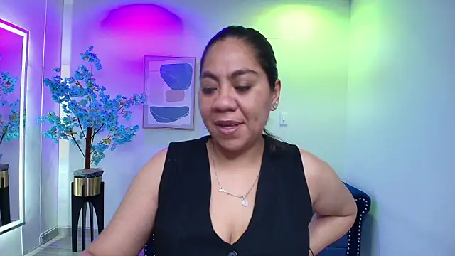 Silvana lane online show from August 4, 2026, 11:59 am