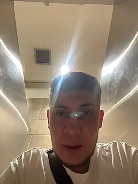 Snapshot of Mao_Rivers chatting on August 4, 2026, 3:49 pm Mao Rivers online show from August 4, 2026, 3:49 pm