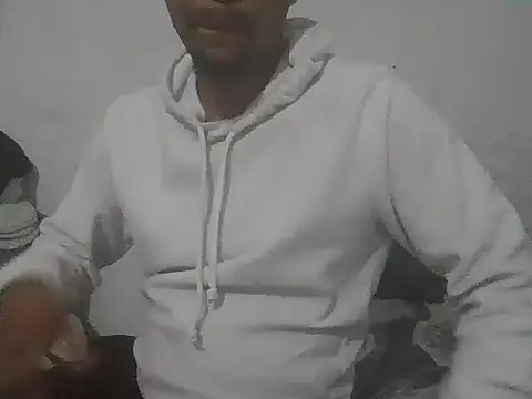 Snapshot of dickheadjoe chatting on June 18, 2026, 6:46 pm dickheadjoe online show from June 18, 2026, 6:46 pm