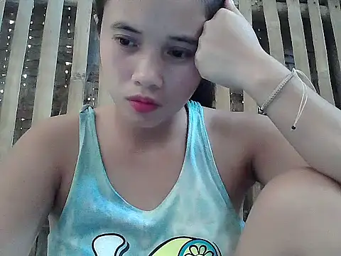 Snapshot of sophie_193 chatting on August 3, 2026, 3:03 am sophie 193 online show from August 3, 2026, 3:03 am