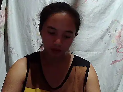 Snapshot of sophie_193 chatting on July 13, 2026, 5:12 pm sophie 193 online show from July 13, 2026, 5:12 pm