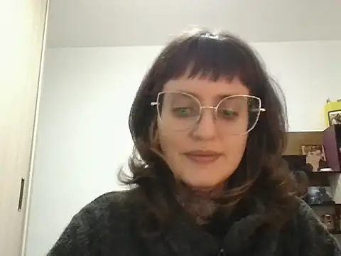 cathyfire online show from June 18, 2026, 6:34 am