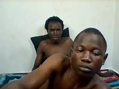 Larryeboy online show from July 4, 2026, 3:49 pm