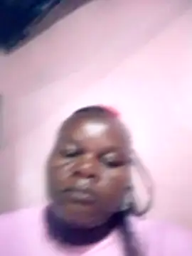 Snapshot of PRETTY-LILY chatting on June 20, 2026, 6:24 pm PRETTY-LILY online show from June 20, 2026, 6:24 pm