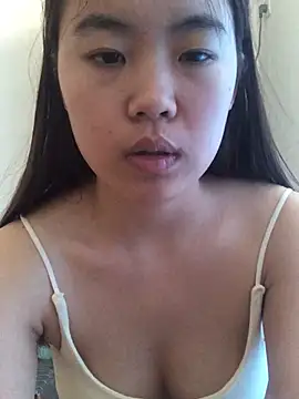 qingti520-18girl online show from June 22, 2026, 3:25 am
