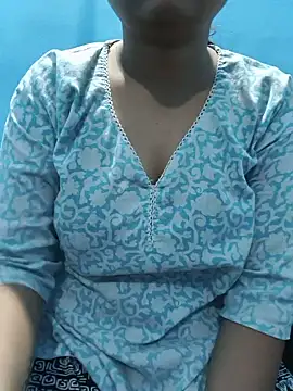 Snapshot of sexy-pari8 chatting on June 18, 2026, 2:11 pm sexy-pari8 online show from June 18, 2026, 2:11 pm