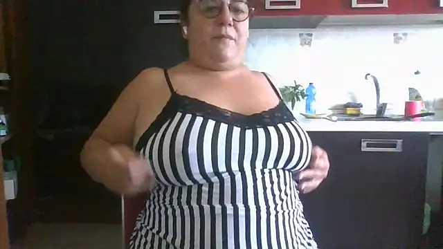 MissEva10 online show from July 23, 2026, 10:01 am