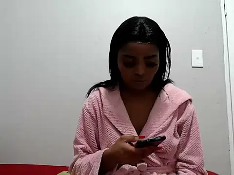 LexyDianaxxxx online show from July 28, 2026, 4:50 pm