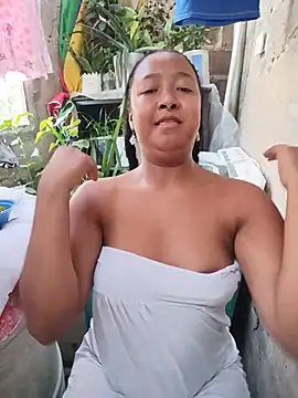 HeLiSa69ebony online show from June 25, 2026, 9:53 pm