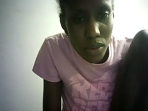 Snapshot of DelteAfriq chatting on July 17, 2026, 6:16 pm DelteAfriq online show from July 17, 2026, 6:16 pm