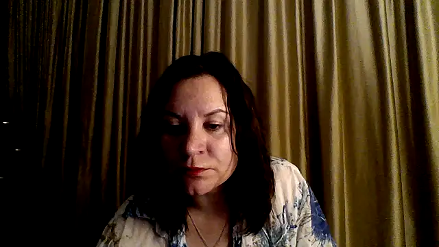 Lauralison online show from July 5, 2026, 10:16 pm