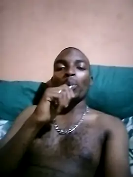 Snapshot of MpheYonaMommy chatting on June 22, 2026, 4:04 pm MpheYonaMommy online show from June 22, 2026, 4:04 pm