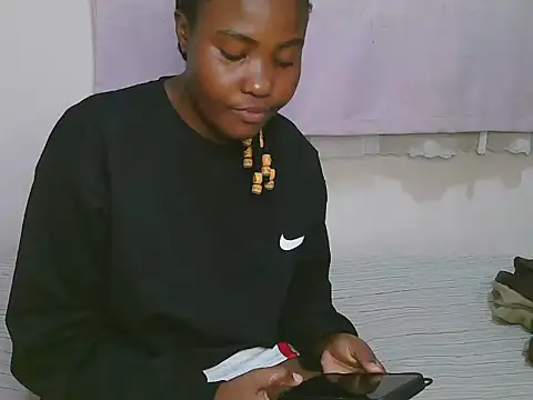 queen banice online show from July 23, 2026, 9:22 pm