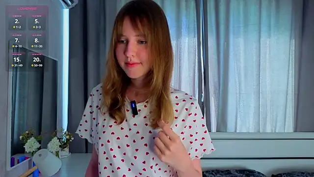 SunnySikarskie online show from July 12, 2026, 4:13 am