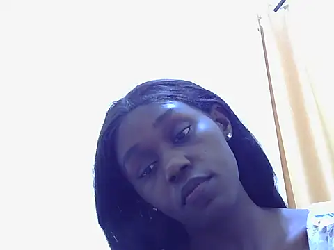 Heliosann online show from July 7, 2026, 8:45 pm
