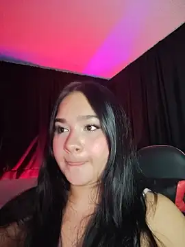 Yesenia26p online show from July 17, 2026, 2:31 am