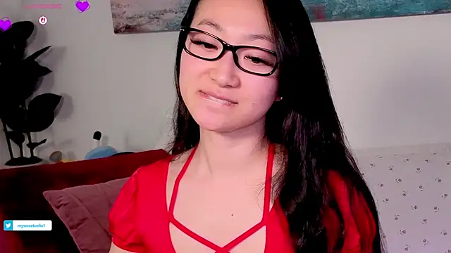 MySweetSofie online show from February 15, 2026, 9:58 pm