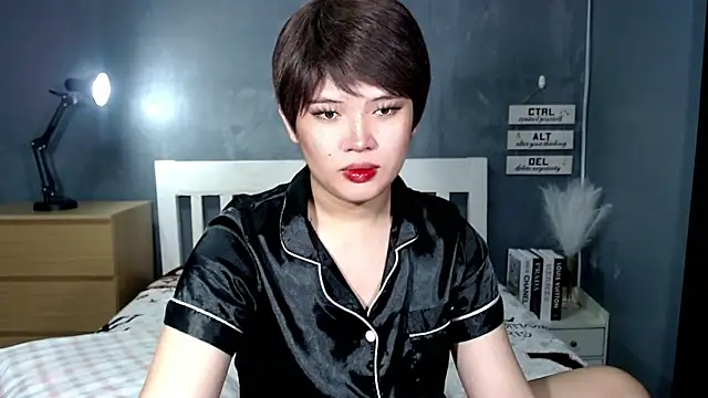 STUCK on YOU  online show from October 4, 2025, 8:10 pm