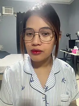 STUCK on YOU  online show from June 26, 2026, 11:27 am