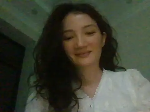 Calenyagi online show from July 21, 2026, 5:25 pm