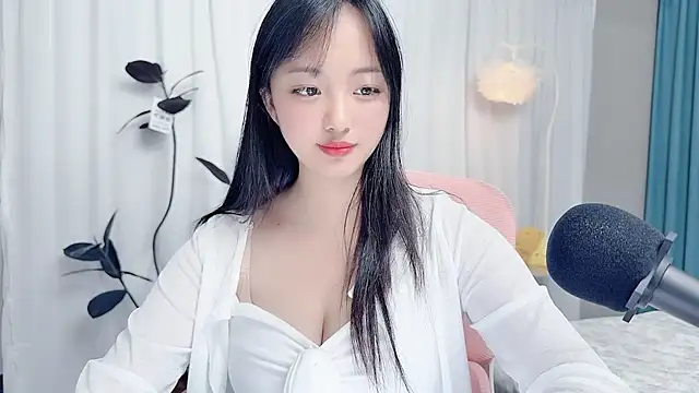 Winnie666999 online show from July 23, 2026, 3:08 pm