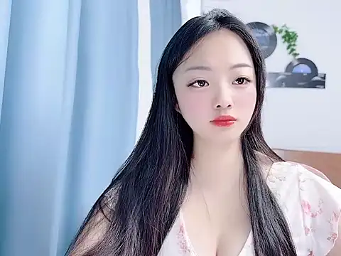 Winnie666999 online show from June 26, 2026, 2:17 am