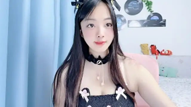 Winnie666999 online show from July 6, 2026, 3:13 am