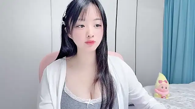 Winnie666999 online show from July 12, 2026, 3:07 am