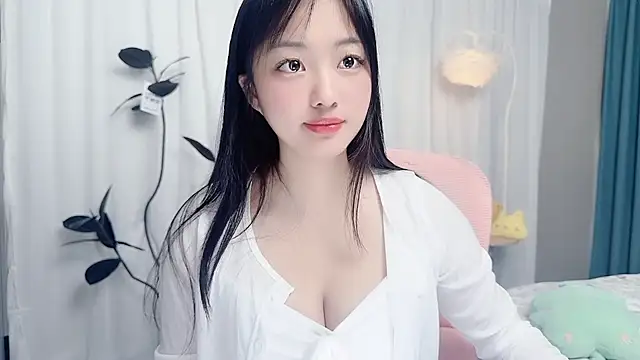 Winnie666999 online show from July 23, 2026, 3:04 am