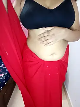 Mangelxoxo online show from July 23, 2026, 6:15 pm
