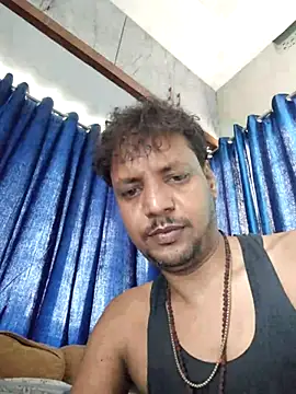01Rexo online show from July 15, 2026, 2:51 am