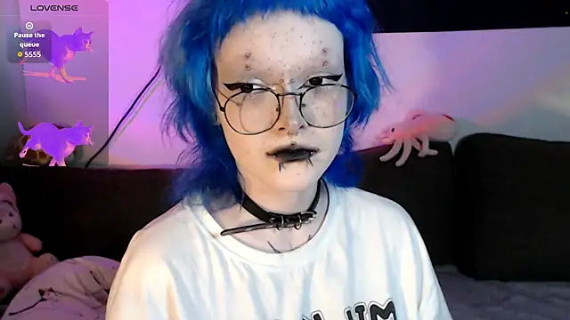 meow nicole online show from July 22, 2026, 9:28 pm