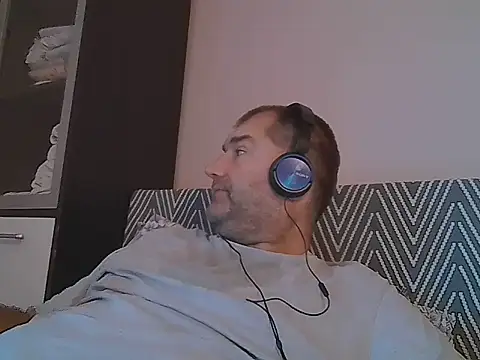 CristianDaniel78 online show from July 21, 2026, 3:30 am