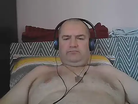 CristianDaniel78 online show from July 2, 2026, 4:51 am