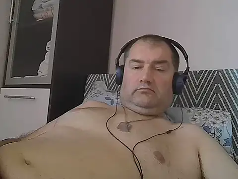 CristianDaniel78 online show from July 17, 2026, 5:48 am