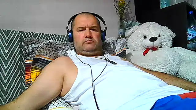 CristianDaniel78 online show from August 4, 2026, 3:11 am